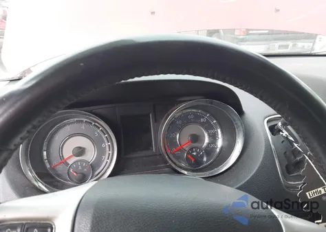 2016 Chrysler Town & Country Touring z USA, uszkodzony, nr VIN 2C4RC1BG2GR165577